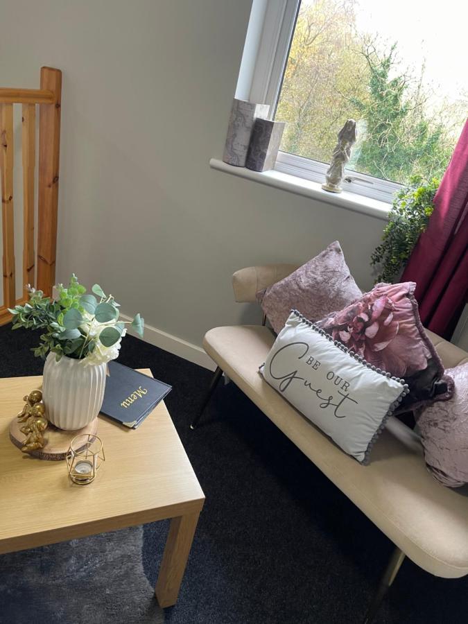 The Hedges Hotel Stranocum 외부 사진