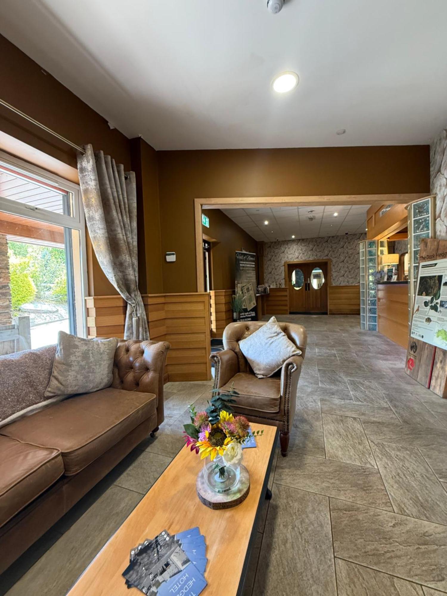 The Hedges Hotel Stranocum 외부 사진